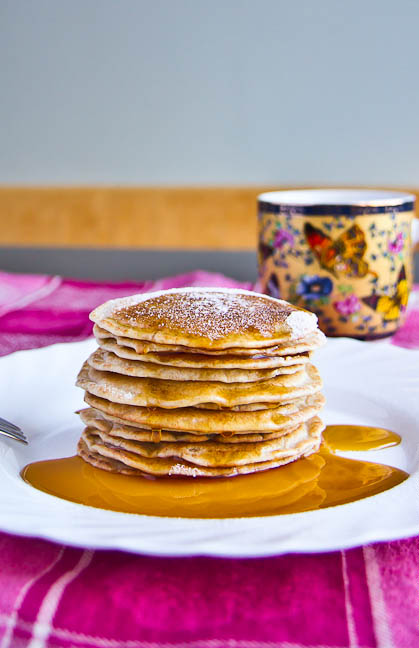 Нежные постные оладьи с овсяной мукой: просто и вкусно