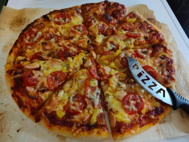 Как приготовить идеальную домашнюю пиццу: секреты и советы