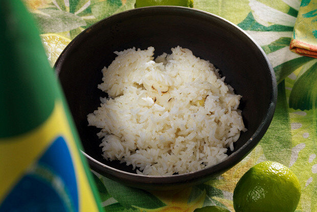 Вкусный чесночный рис: простой и ароматный рецепт
