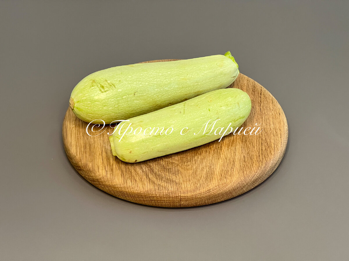 Легкий и вкусный рецепт кабачковой закуски для жаркого сезона