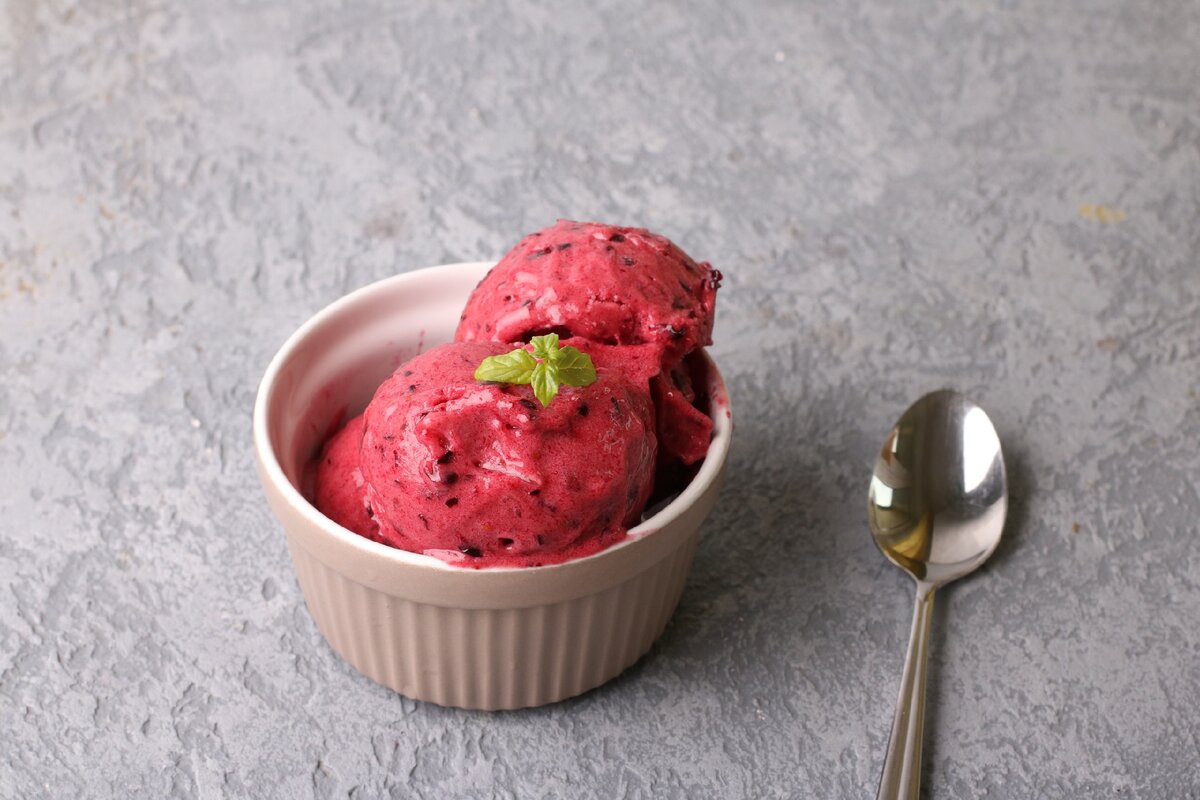 Освежающее лакомство: сорбет без сахара, который порадует