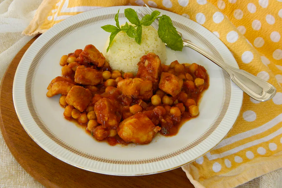 Марокканская курица с пряностями: раскройте все секреты рас-эль-ханут