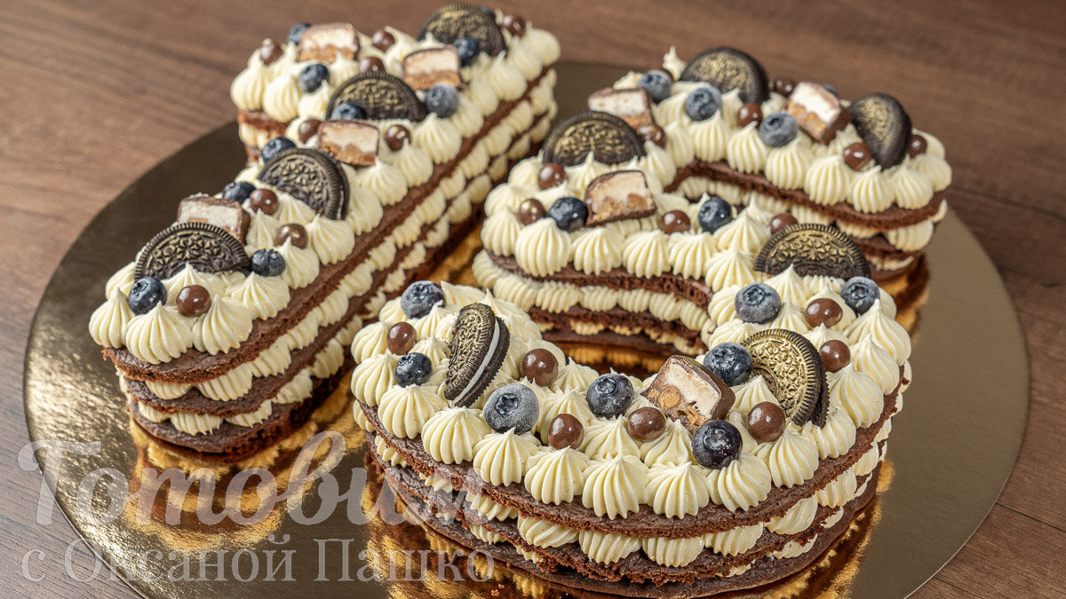 Нежный бисквитный торт Цифра 15 для яркого праздника