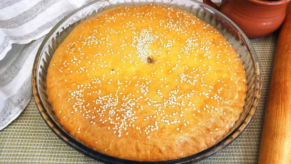 Невероятно вкусный пирог с капустой: простое тесто на кефире