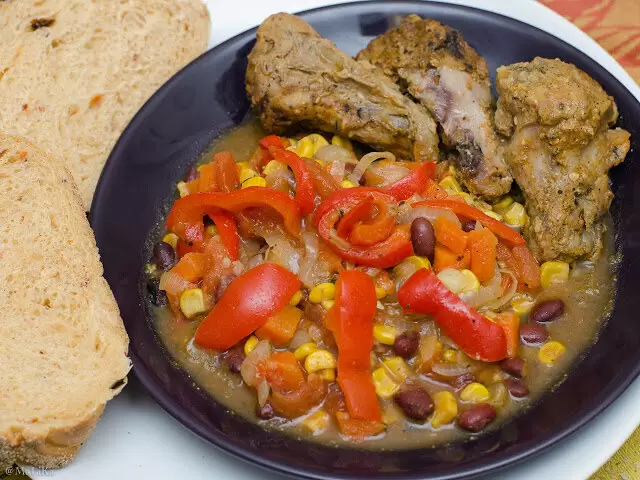 Согревающее рагу по-мексикански для холодных вечеров